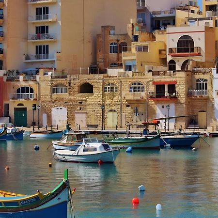 Bookarest Hostel Malta San Ġiljan Kültér fotó